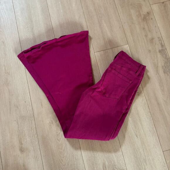 Sneak Peek Women's Bright Pink Bell Bottom Flare Denim Jeans Size 26/31 Barbie - Picture 11 of 11